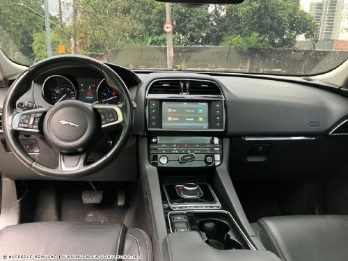 Jaguar F PACE PRESTIGE 2017/2018